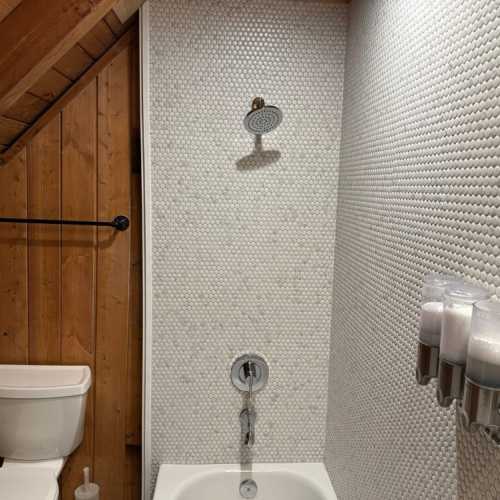 Bathroom #2: full bathroom in the 2nd floor loft with bathtub/shower combo